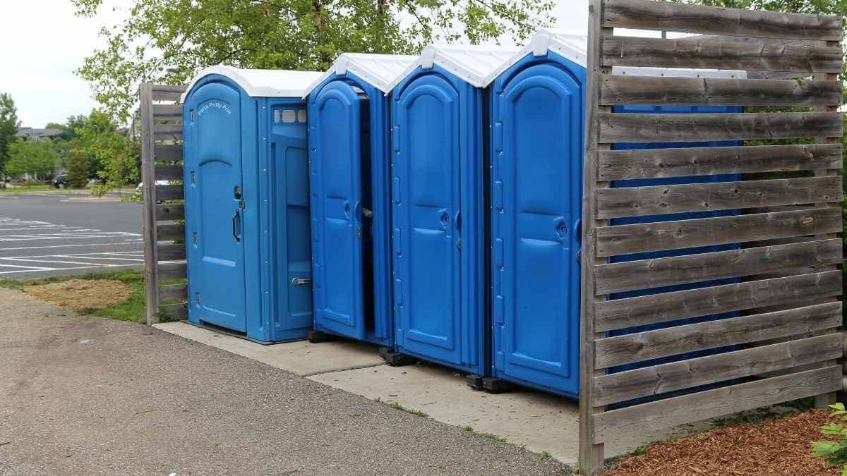 VIP Trailer Restrooms - Porta Potty Rental Pros - Porta Potty Rentals services in Fruitland, UT